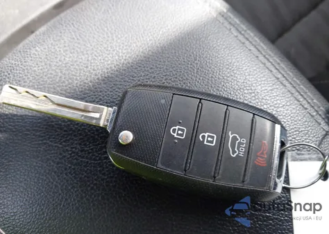 2019 Kia Sportage Lx z USA, uszkodzony, nr VIN KNDPM3AC1K7510039